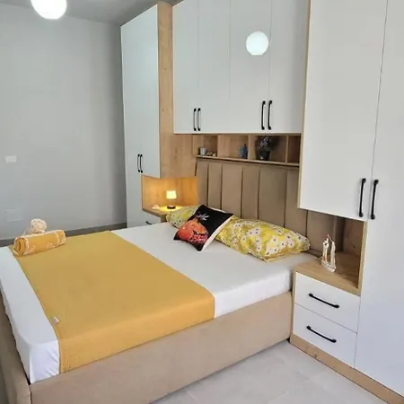 Apartament Perla 9 *