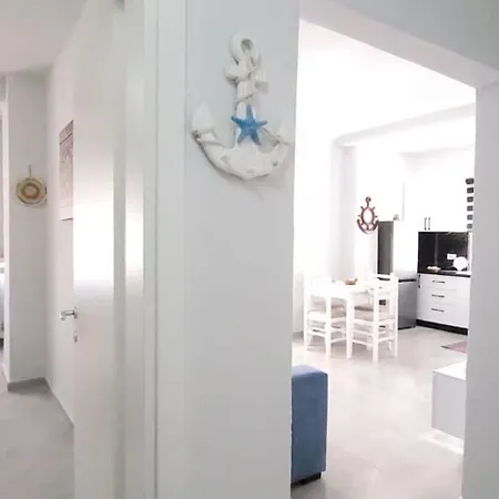 Apartament Perla 9 *